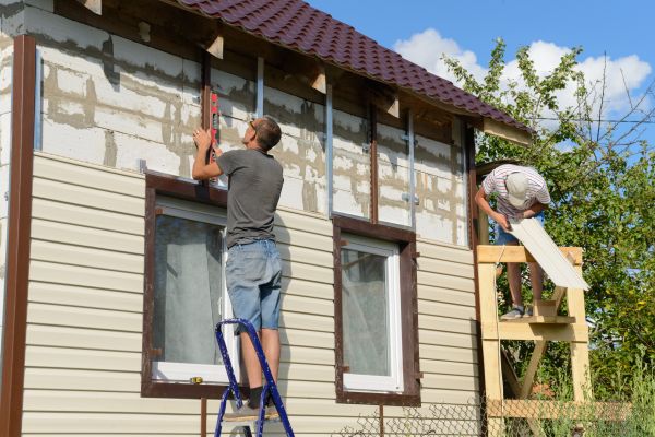 Cost of Handyman Siding Repair in Ooltewah