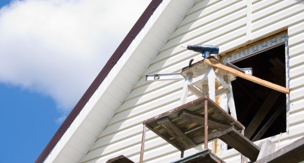 Horizontal Siding Installation in Ooltewah