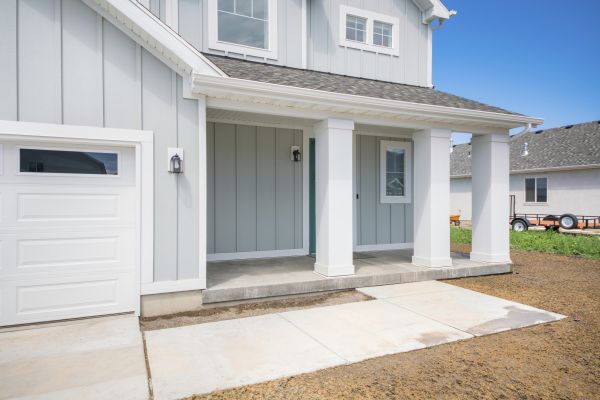 Cost of Batten Siding Installation in Ooltewah